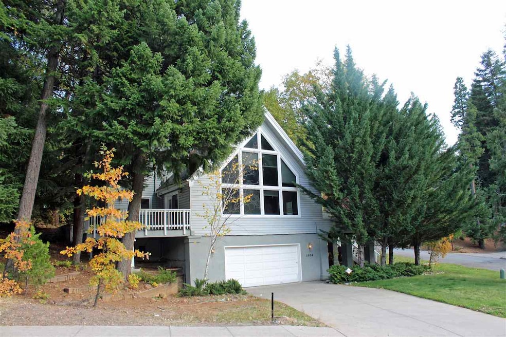 4604 Siskiyou Ave, Dunsmuir, CA 96025 - photo 1