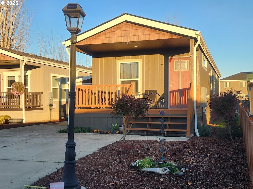 515 SE Sheridan Rd unit 6, Sheridan, OR 97378 - photo 1