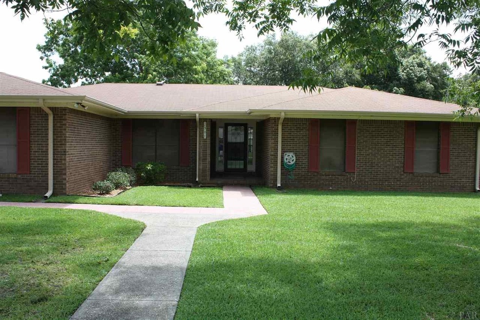 2301 Belleflower Rd, Pensacola, FL 32526 - photo 1