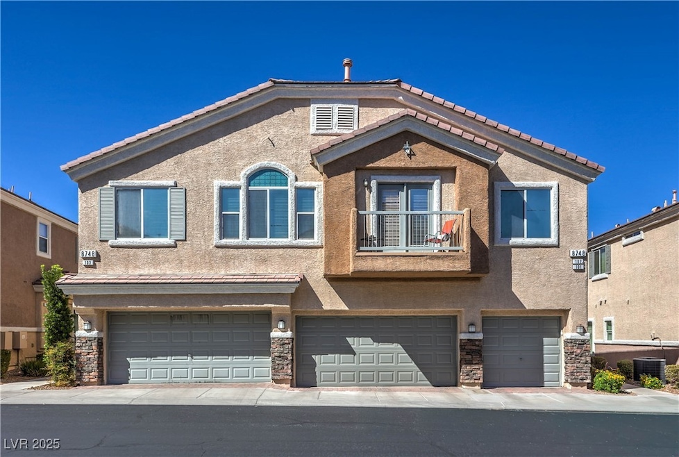 Under Contract $320,000