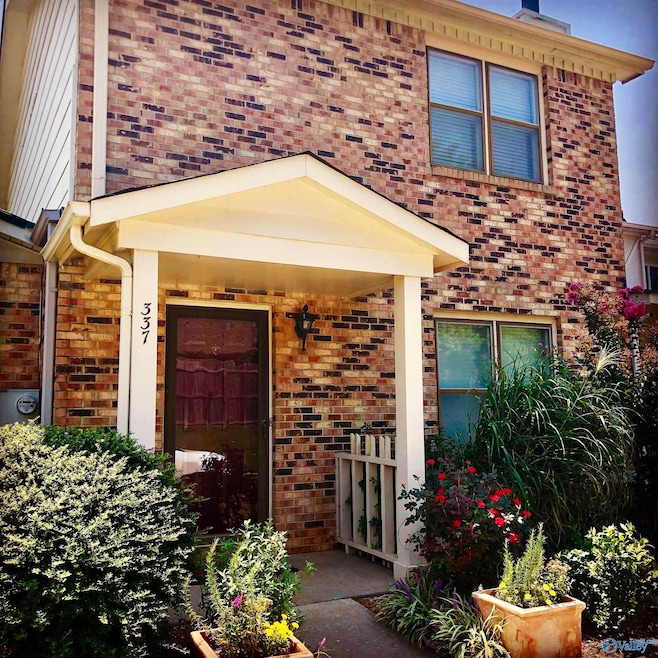 337 Chateau Dr SW, Huntsville, AL 35801 - photo 1
