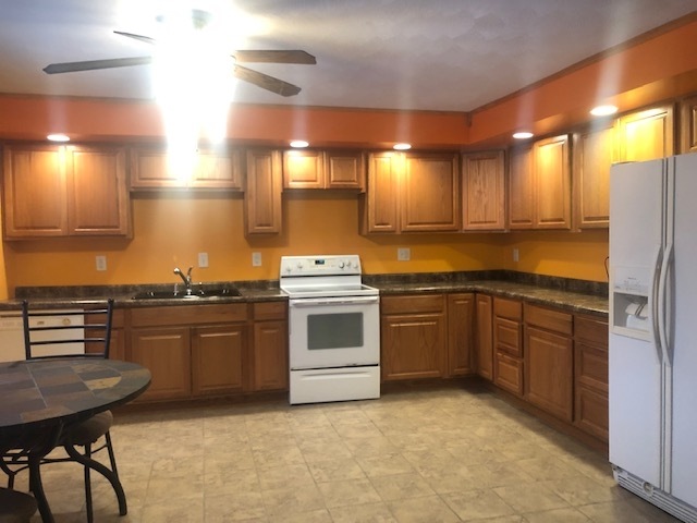 2449 Tam o Shanter Rd, Kokomo, IN 46902 - photo 1