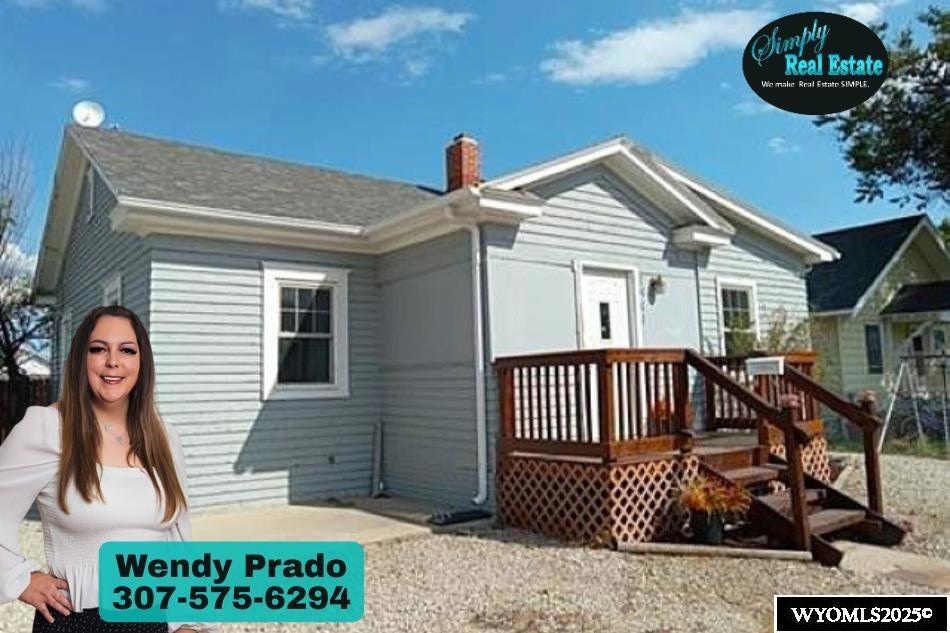 1941 E B St, Torrington, WY 82240 - photo 1