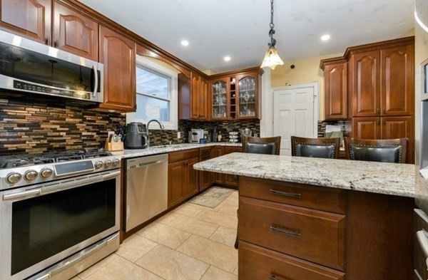 445 Lynn St unit SF, Malden, MA 02148 - photo 1