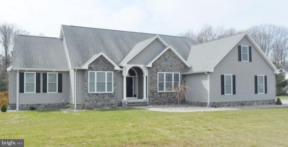 139 N Paula Lynne Dr, Seaford, DE 19973 - photo 1