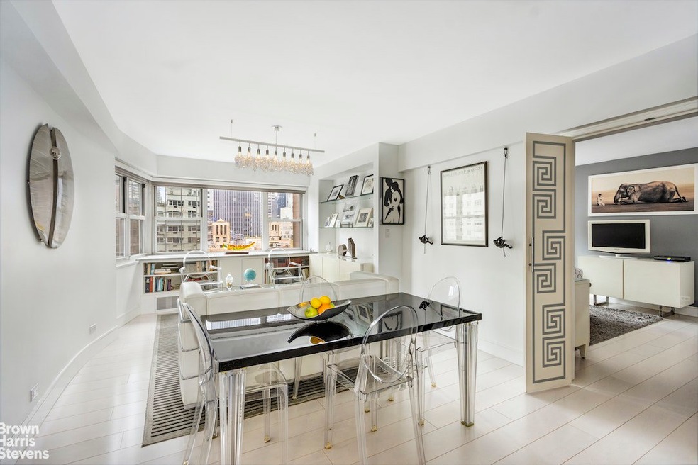 Gotham Towne House unit 17DE, New York, NY 10022 - photo 1