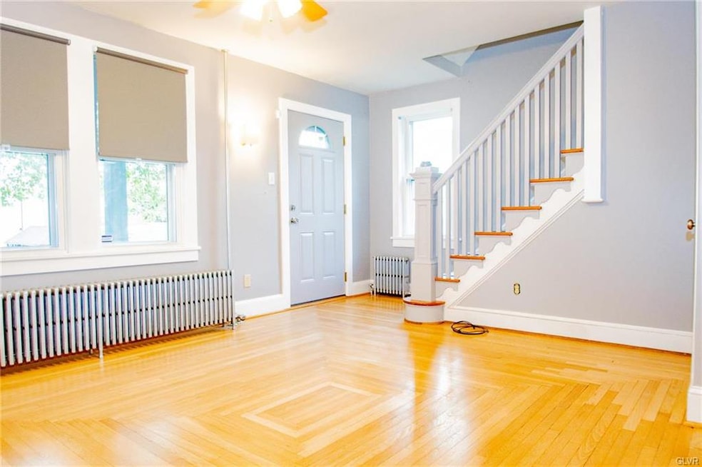 856 2nd St, Whitehall, PA 18052 - photo 1