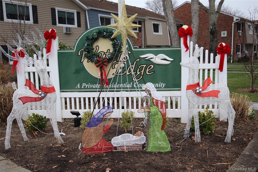 40 W 4th St unit 149, Patchogue, NY 11772 - photo 1