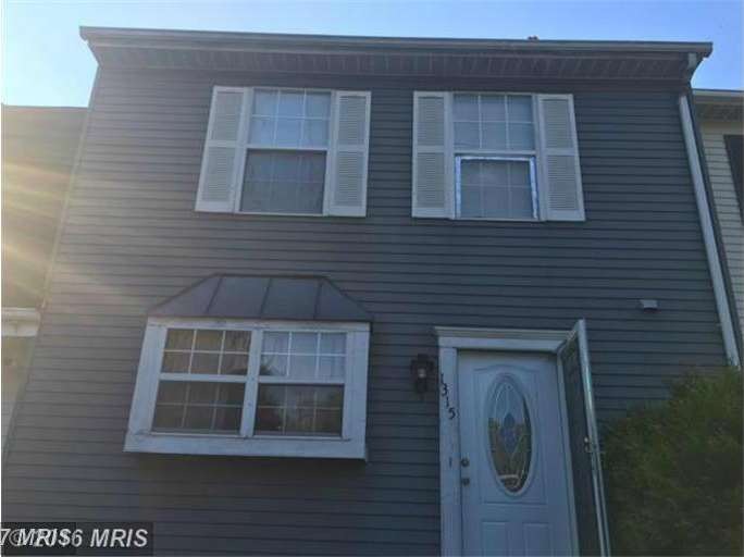 1315 Upcot Ct, Capitol Heights, MD 20743 - photo 1