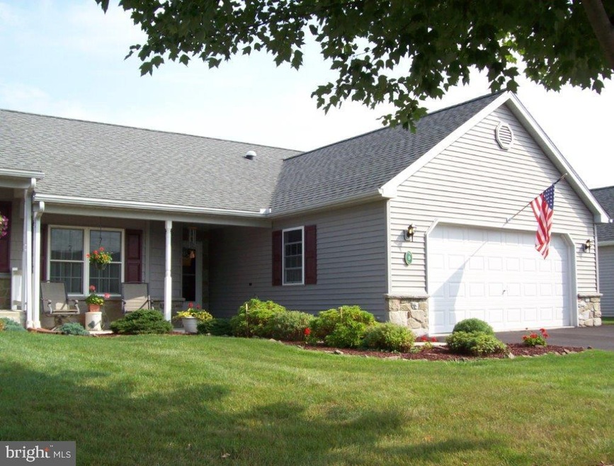 5 Rosemont Dr, Myerstown, PA 17067 - photo 1