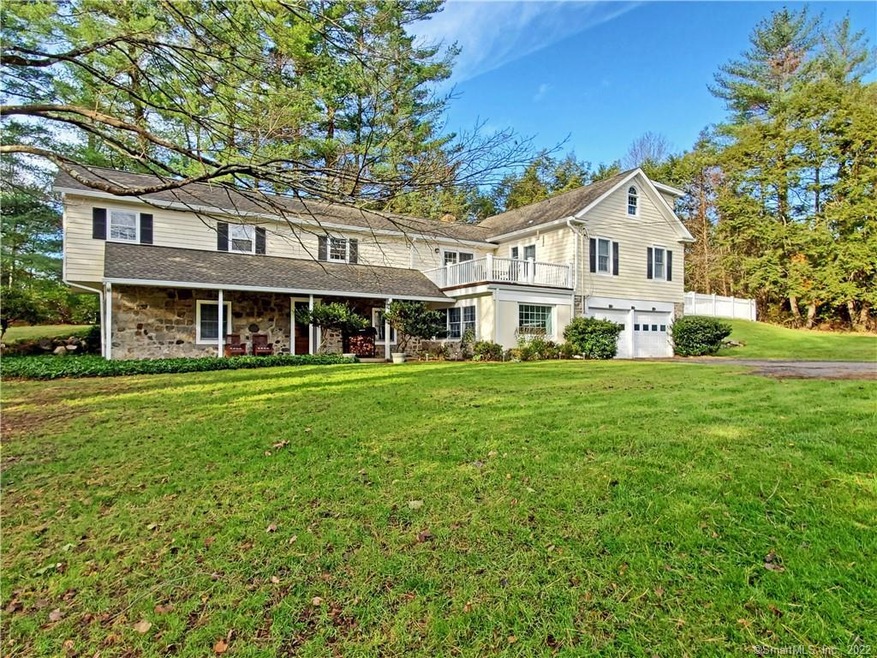 24 Lantern Dr, Ridgefield, CT 06877 - photo 1