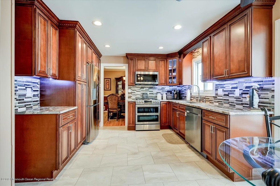 9 Ottawa Rd N, Morganville, NJ 07751 - photo 1