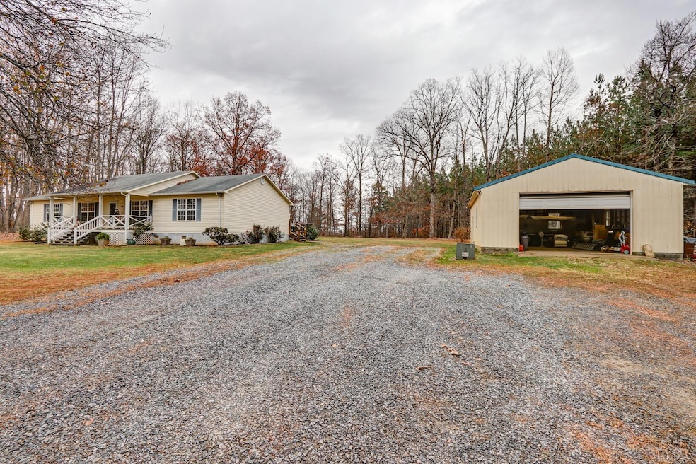 1048 Collins Ferry Rd, Gladys, VA 24554 - photo 1