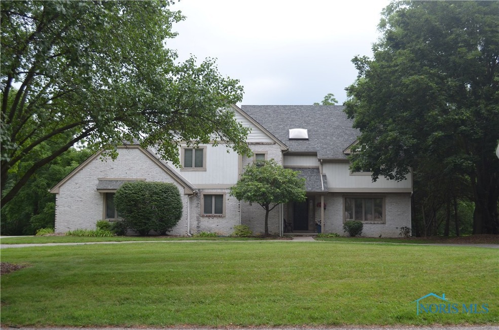 3042 Riva Ridge Rd, Ottawa Hills, OH 43615 - photo 1