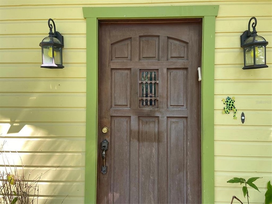 6305 Eureka Springs Rd, Tampa, FL 33610 - photo 1