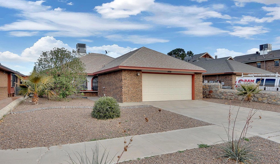 1974 Dana Bree Dr, El Paso, TX 79936 - photo 1