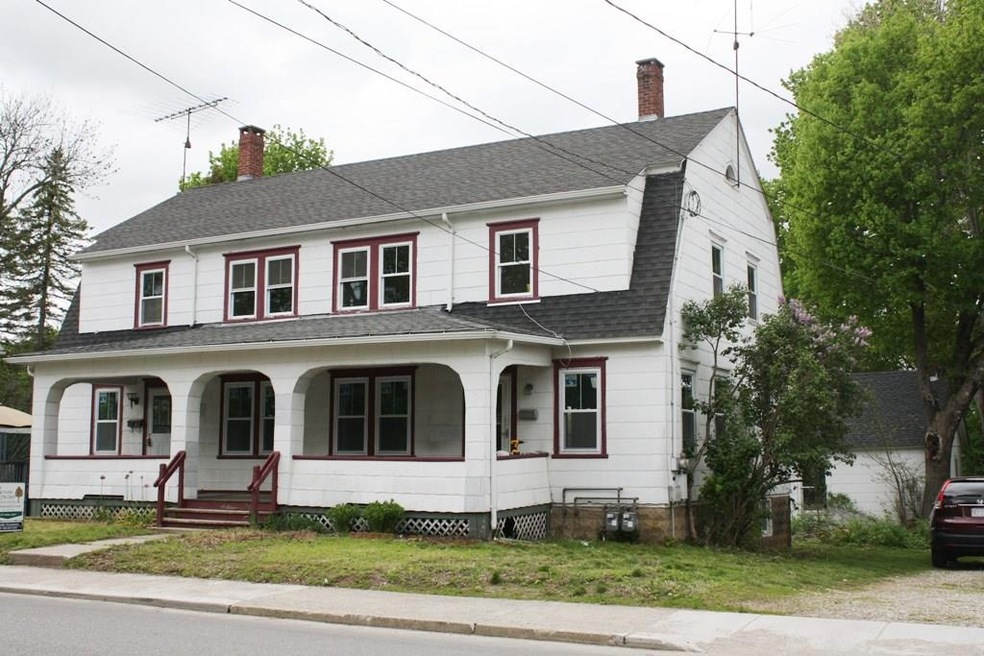 34 Hutchins St, Danielson, CT 06239 - photo 1