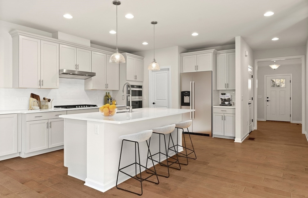 1 Lloyd Cir, Norton, MA 02766 - photo 1