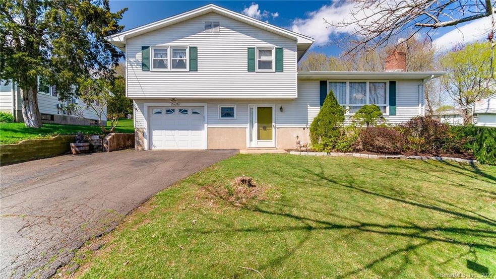 62 Farm Hill Rd, Meriden, CT 06451 - photo 1