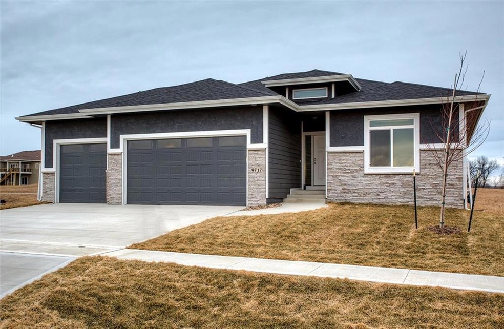 9717 Marnewood Dr, Grimes, IA 50111 - photo 1