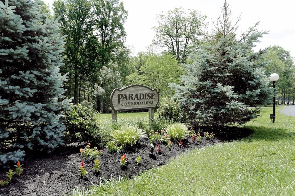 1032 Hancock Cir unit 49, Harrodsburg, KY 40330 - photo 1