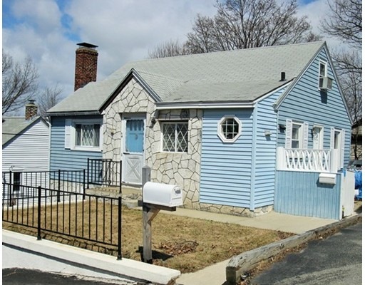 54 Gifford Dr, Worcester, MA 01606 - photo 1