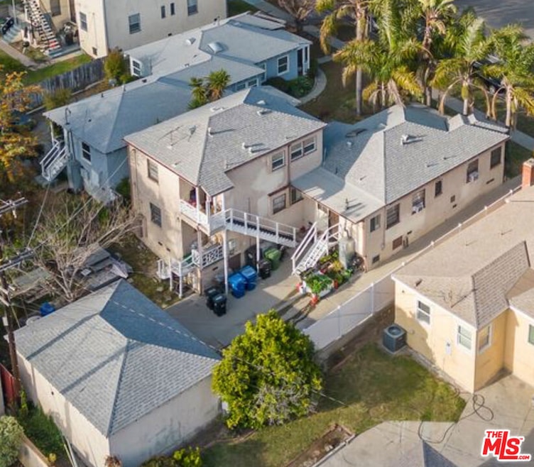 Sold $975,000 • Co-Listing Agent