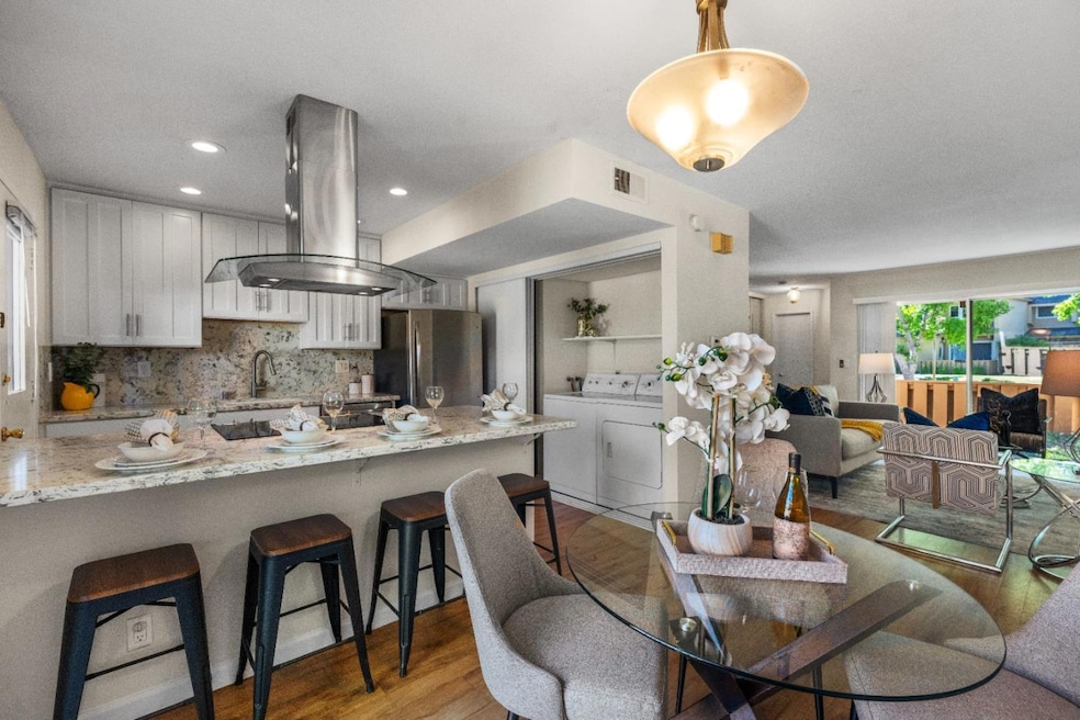 Sunset Park unit 3, Sunnyvale, CA 94087 - photo 1