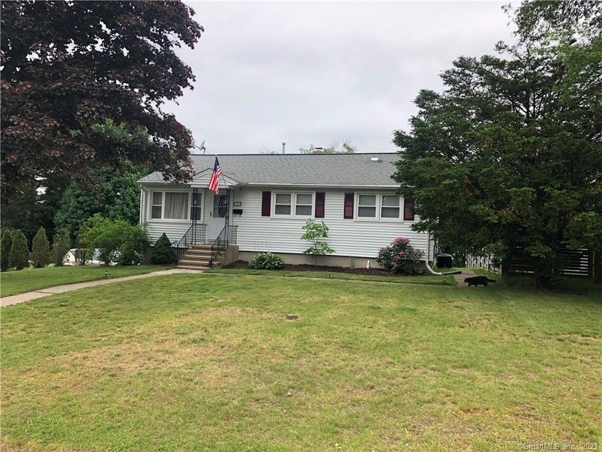 108 Highland Dr, Waterbury, CT 06708 - photo 1