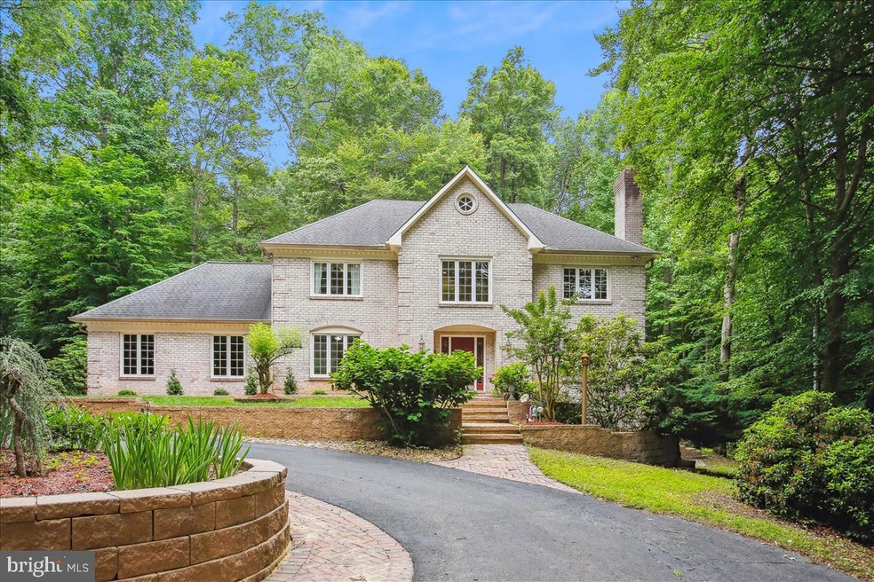 12221 Chapel Rd, Clifton, VA 20124 - photo 1