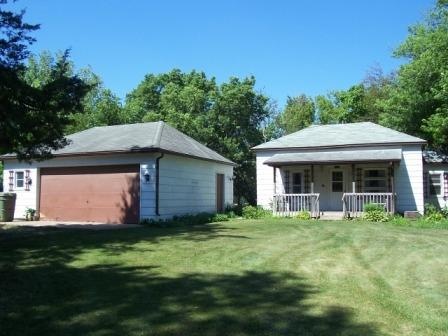 1110 Walnut St.