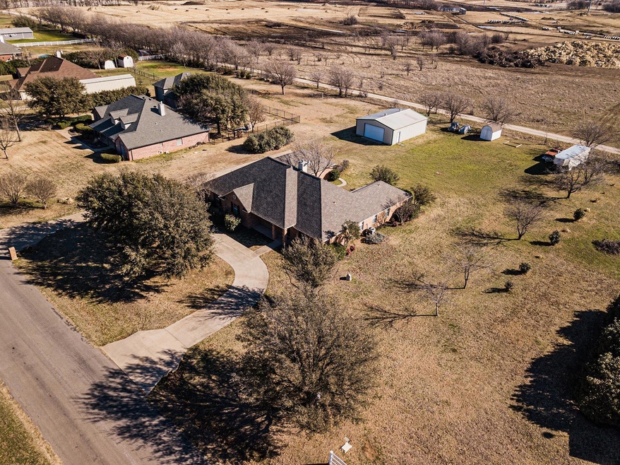 10940 Blue Sky Dr, Haslet, TX 76052 - photo 1