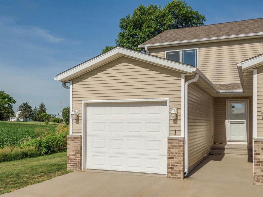Terrific end unit location!