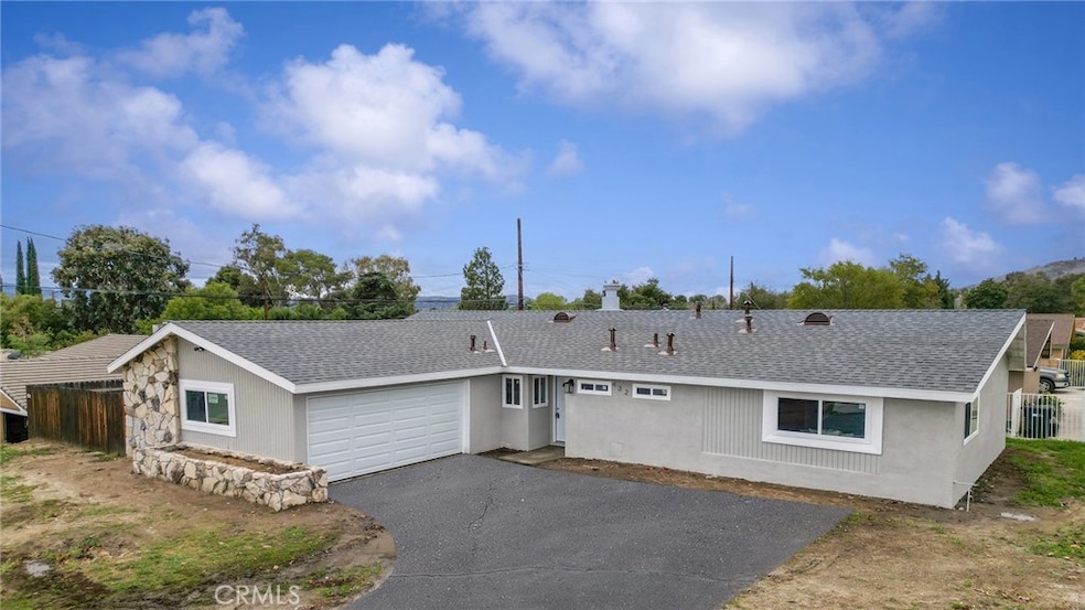 432 Pendleton Rd, Banning, CA 92220 - photo 1