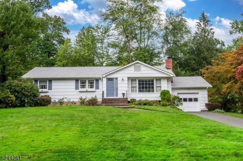 17 Kenneth Rd, Morris Plains, NJ 07950 - photo 1