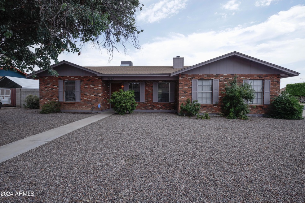 5223 E Dolphin Ave, Mesa, AZ 85206 - photo 1