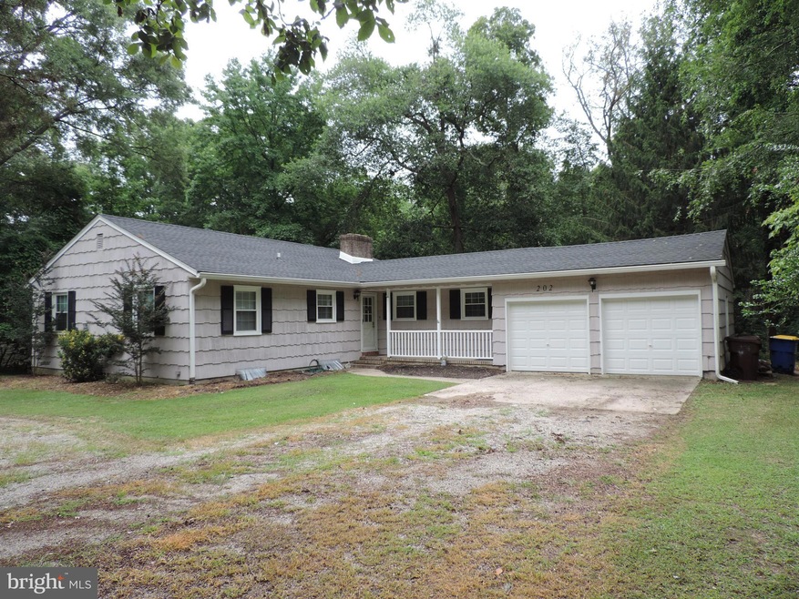 202 Tamarack Rd, Chestertown, MD 21620 - photo 1