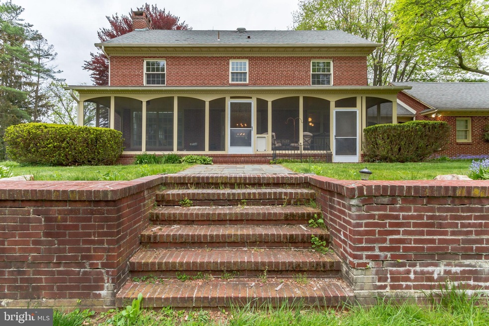 1050 Wawaset Rd, Kennett Square, PA 19348 - photo 1