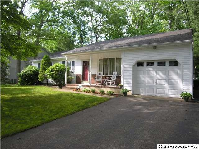 814 Tappan St, Forked River, NJ 08731 - photo 1