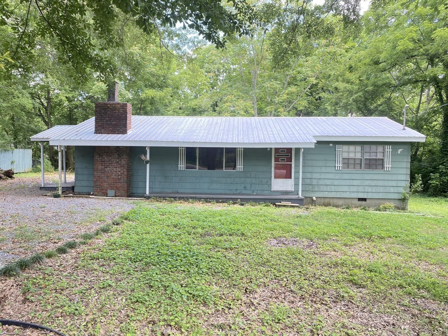 114 N Midway Dr, Tunnel Hill, GA 30755 - photo 1