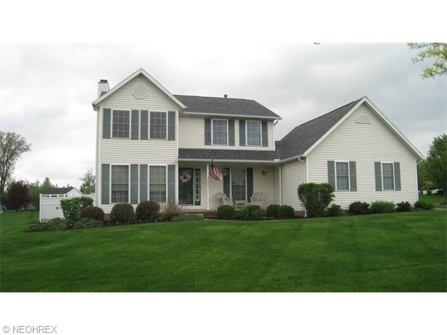 Immaculate 3 bedroom, 2.5 bath home in superior condition offers an in-ground pool, oak kitchen, great room with fireplace, dining and living rooms, generous dinette, first floor laundry, master suite with 2 walk-in closets and a private master bathr