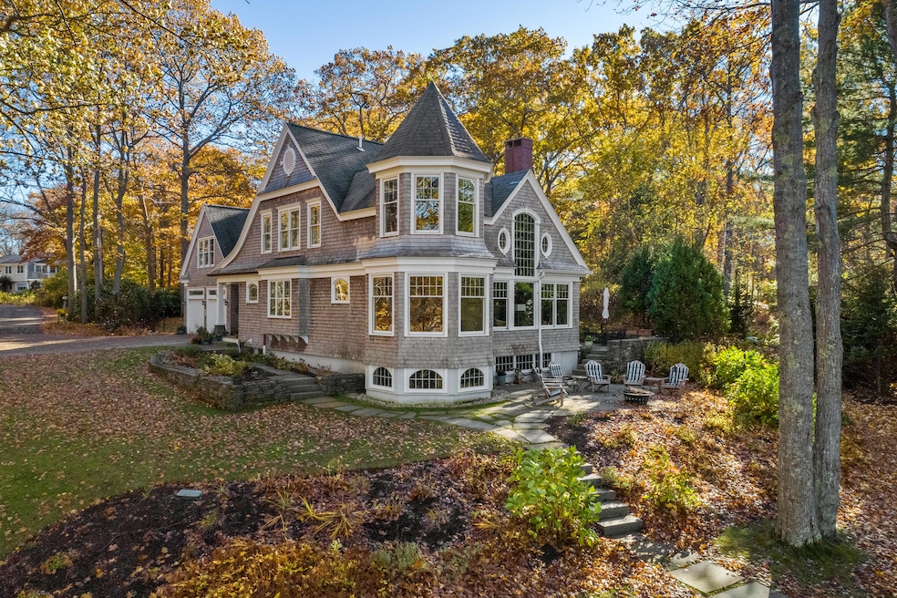 36 Oakland Ave, Yarmouth, ME 04096 - photo 1