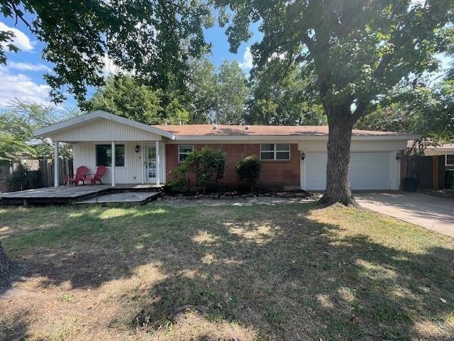 741 Betty Ln, Hurst, TX 76053 - photo 1