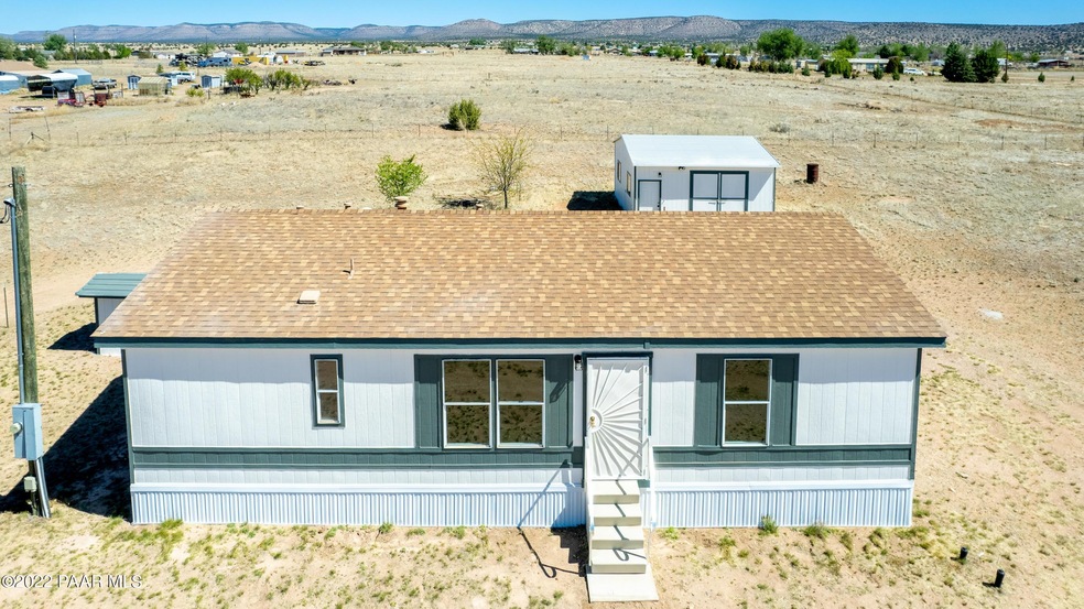 25139 N Patricia Rd, Paulden, AZ 86334 - photo 1