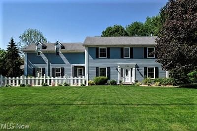 Welcome to 1730 Barlow in Historic Hudson * Lots o