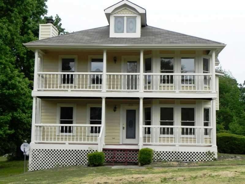 Exterior Front. BEAUTIFUL NEWLY  RENOVATED HOME IN