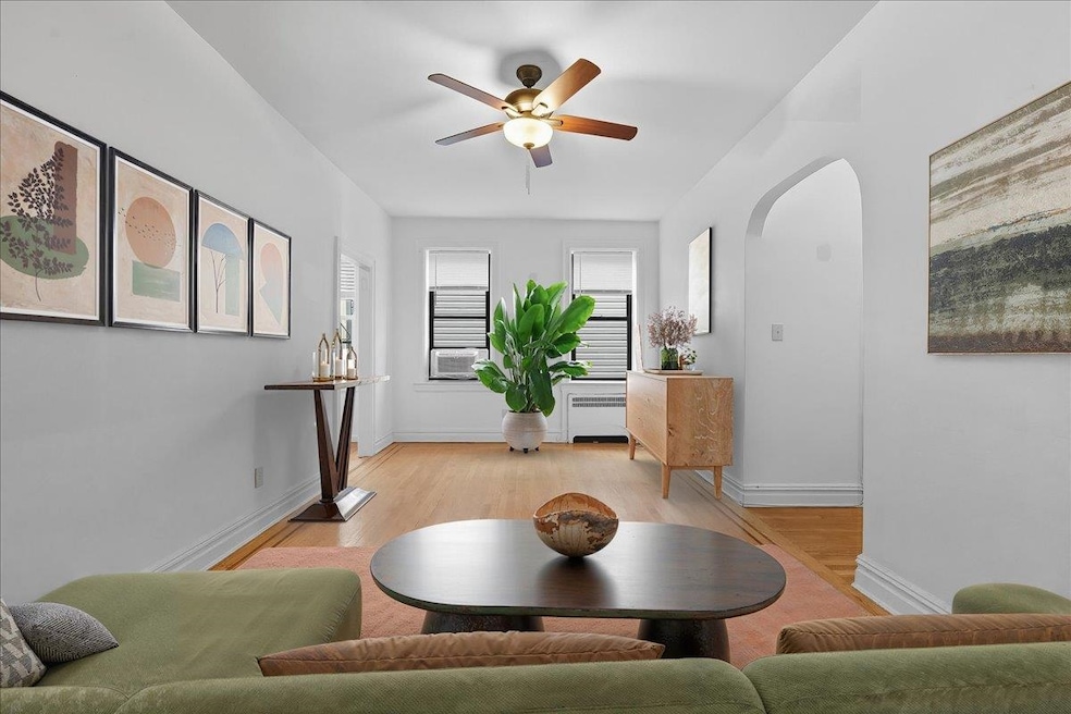 301 Palisade Ave unit 6B, Union City, NJ 07087 - photo 1