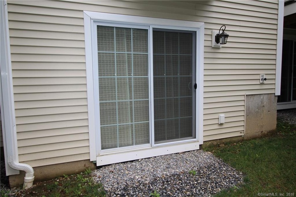 112 Ridgewood Dr unit 112, Middlebury, CT 06762 - photo 1