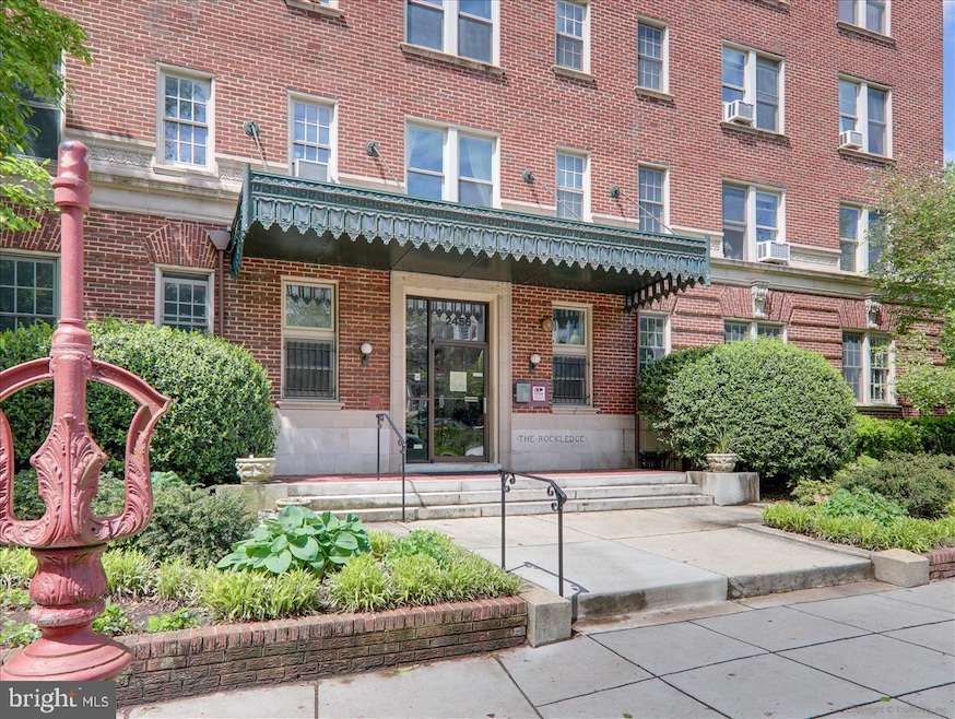 2456 20th St NW unit 301, Washington, DC 20009 - photo 1