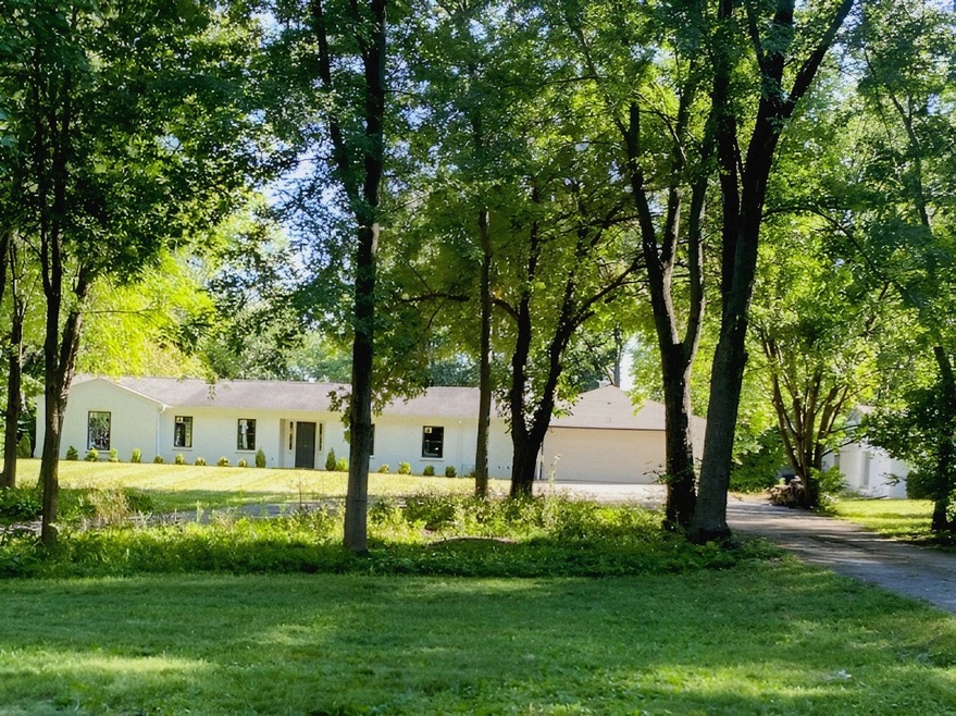 11 Sunset Rd, Bloomington, IL 61701 MLS MRD11887297